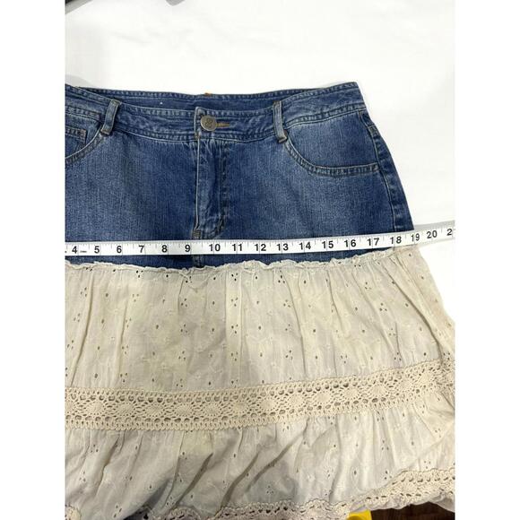 {SOLD} Vintage Bill Blass Denim Jean Boho Eyelet Embroidered Midi Skirt- Size 6 - Picture 9 of 9
